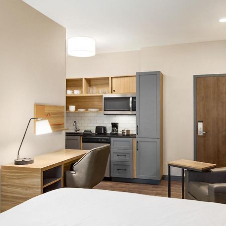 Candlewood Suites Miami - Doral By Ihg Tamiami Eksteriør bilde